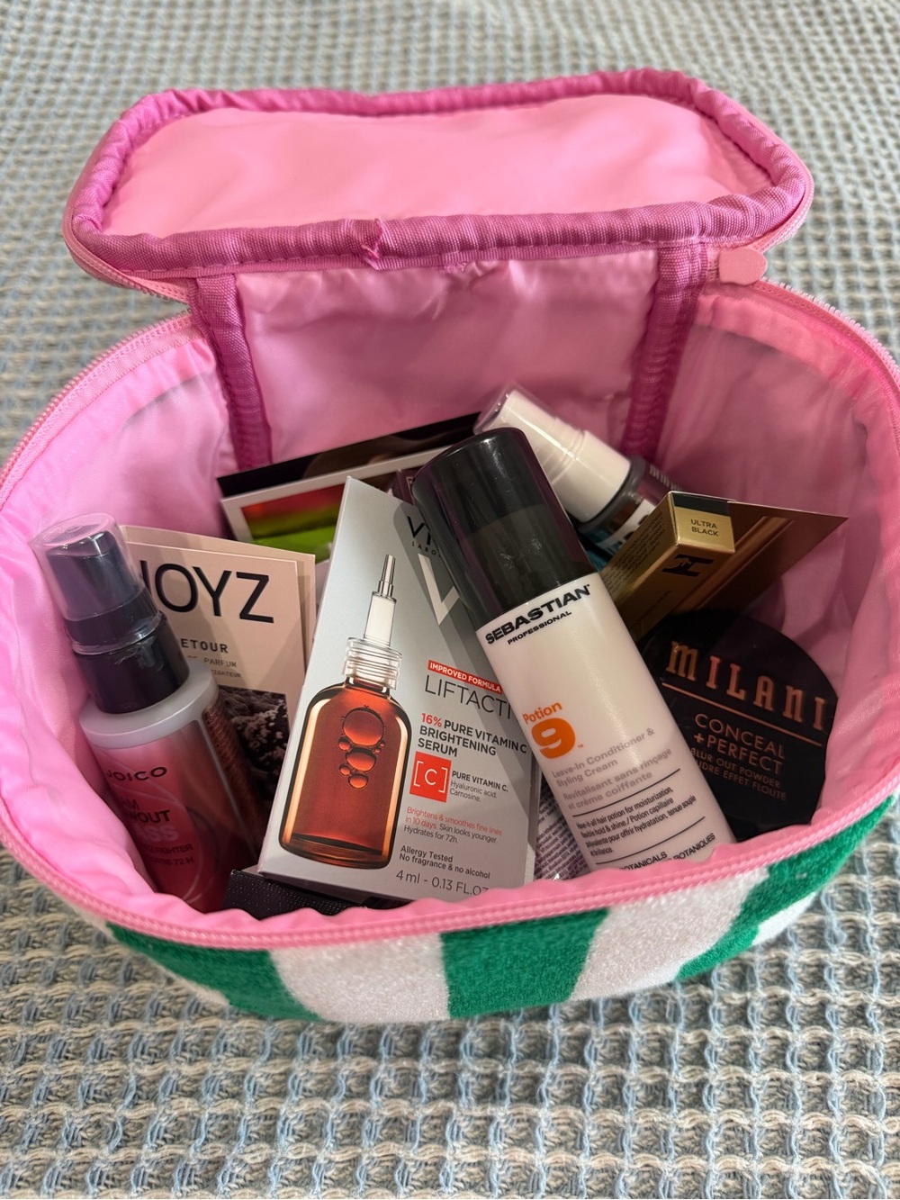 Super-cute cabin crew bag - Picture 3 of 4
